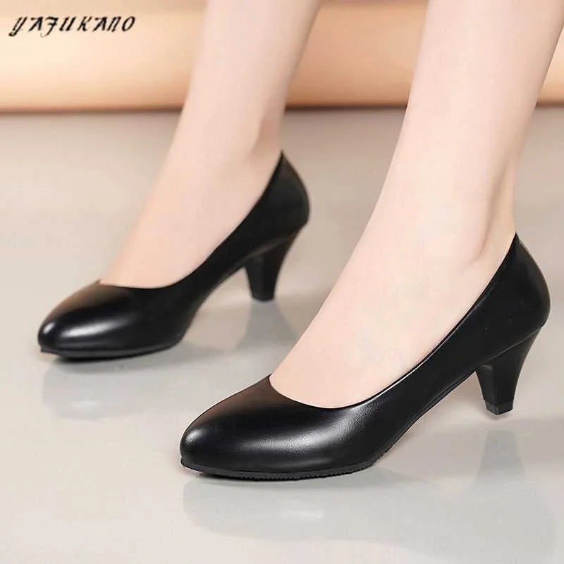 Women Leather Mid Heel Pumps 2023 New High Quality Shoes Classic Black High Heels Shoes for Office Ladies Shoes