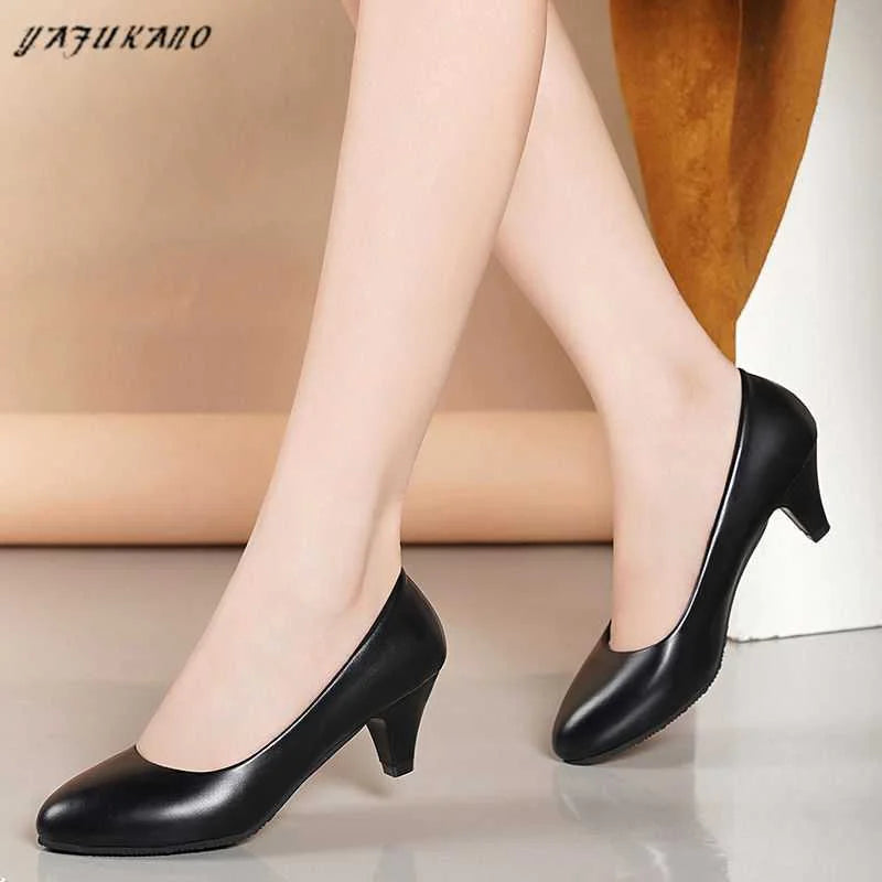 Women Leather Mid Heel Pumps 2023 New High Quality Shoes Classic Black High Heels Shoes for Office Ladies Shoes