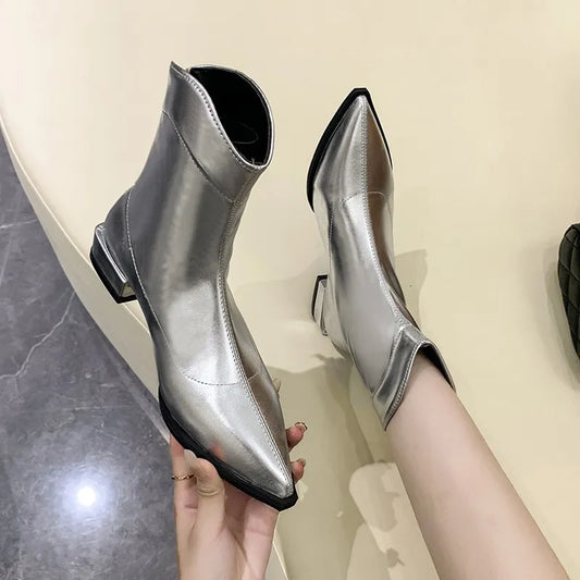 Bottines pointues argentées pour femmes, chaussures d'automne simples avec fermeture éclair, bottes courtes à talons bas, confortables, à la mode, 2023