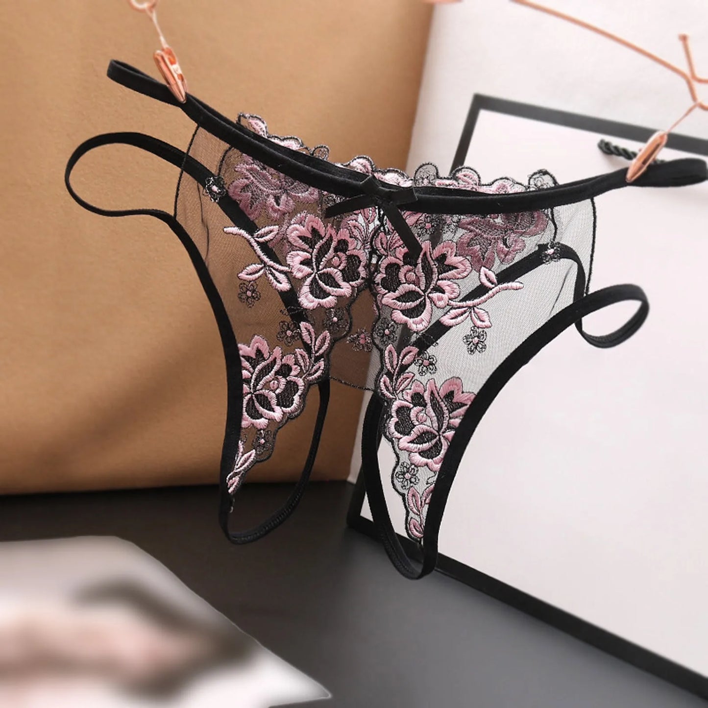 Intimates Women G-String Panties Slit Free Transparent Ladies Thongs Underpants For Woman Sexy G-Strings Low-Rise Underwear