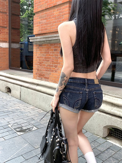 Femmes Taille Basse Élastique Serré Bouclé Denim Short D'été Nouvelle Fille Chaude Rue Décontracté Hanche Wrap Sexy Mini Short Femme