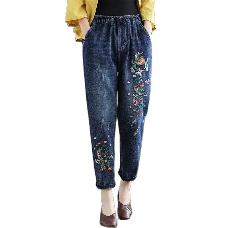 Spring Autumn Embroidery Elastic Waist Denim Jeans Female 2023 New Fashion Show Thin Cowboy Ladies Harem Pants Cropped Pants