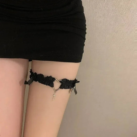 Gothic Lace Garter เข็มขัดหัวใจ Bowknot CROSS Lolita ขา Garters สีดำสีขาว Choker ผู้หญิงแหวนขาสายคล้องคอสเพลย์เครื่องมือ